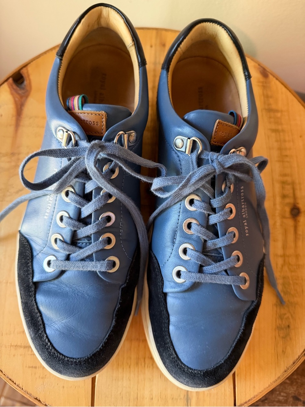 High-end leather golf shoes Royal Albatross women size 9